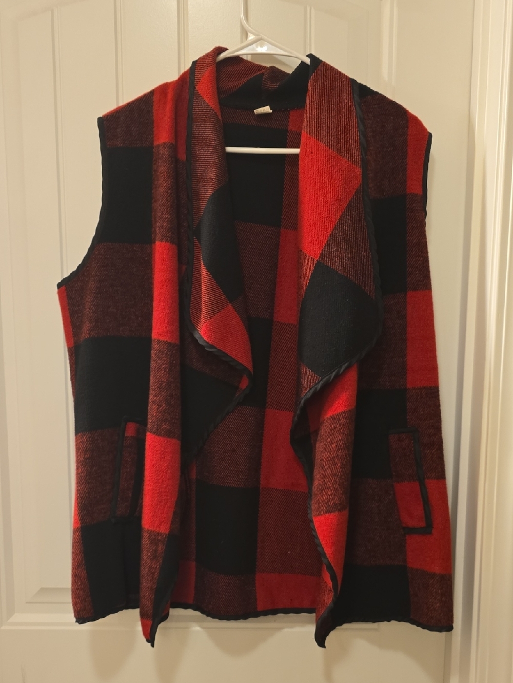 Women's Red & Black Buffalo Plaid Open-Front Vest